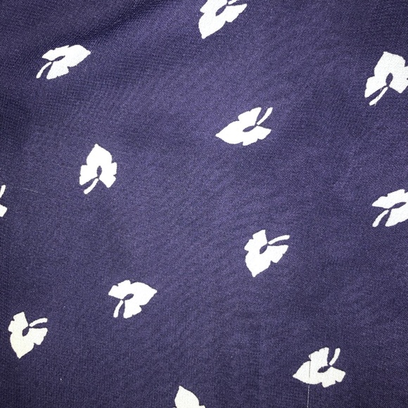 Smart Set, size m, versatile dress, navy with white leaf pattern. - Picture 4 of 4